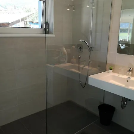 Luxury City Airport Apartment *