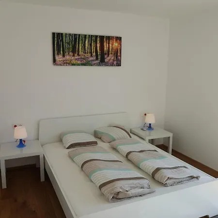 Apartment Luxury City Airport *