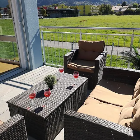 Luxury City Airport Apartment Innsbruck