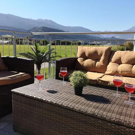 Luxury City Airport Apartment Innsbruck