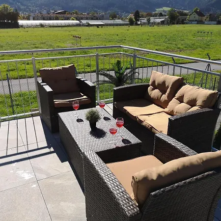 Apartment Luxury City Airport